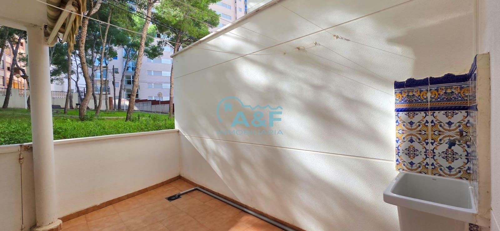 2 bedroom Apartment for rent in Oropesa  with garage - € 750 (Ref: 9388148)