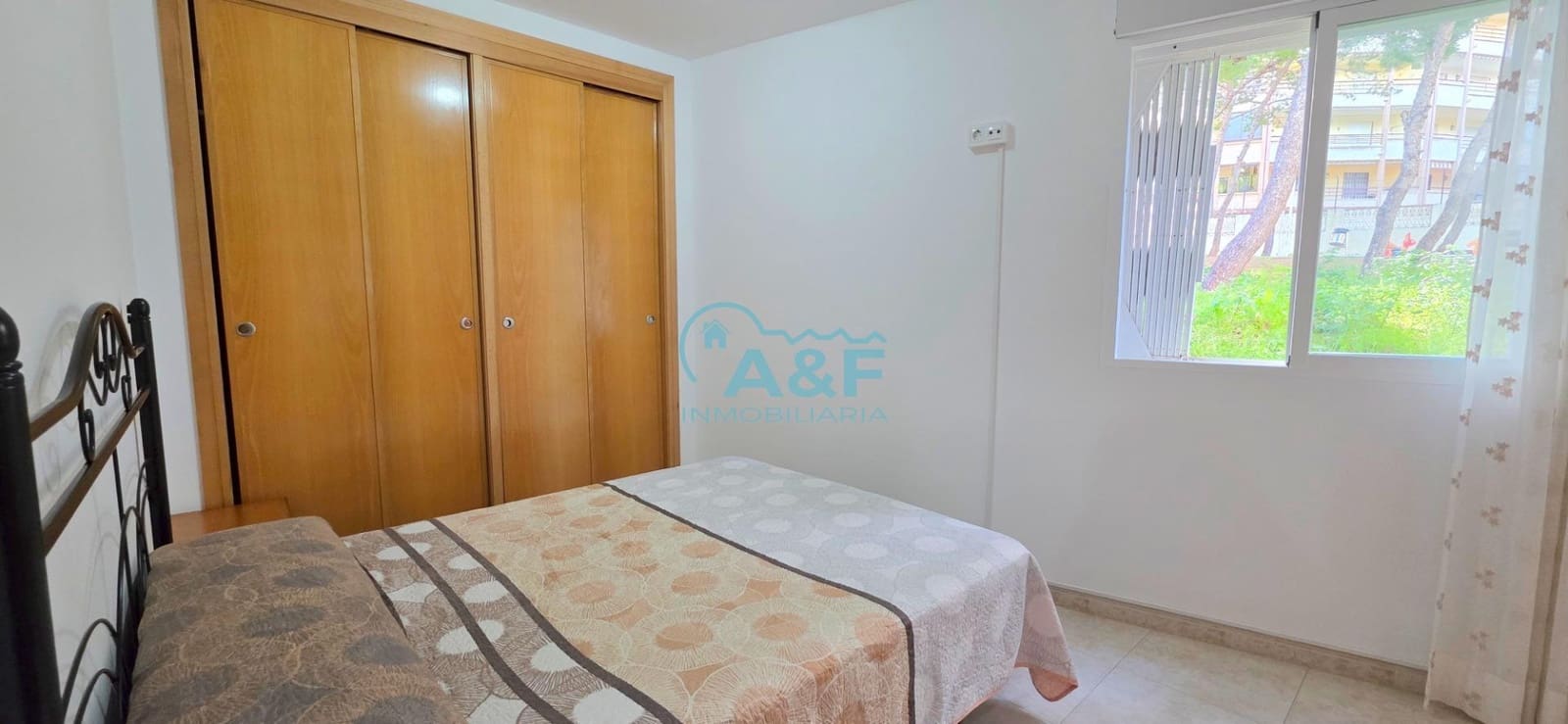 2 bedroom Apartment for rent in Oropesa  with garage - € 750 (Ref: 9388148)