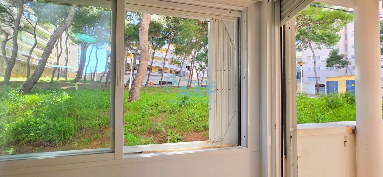 2 bedroom Apartment for rent in Oropesa  with garage - € 750 (Ref: 9388148)