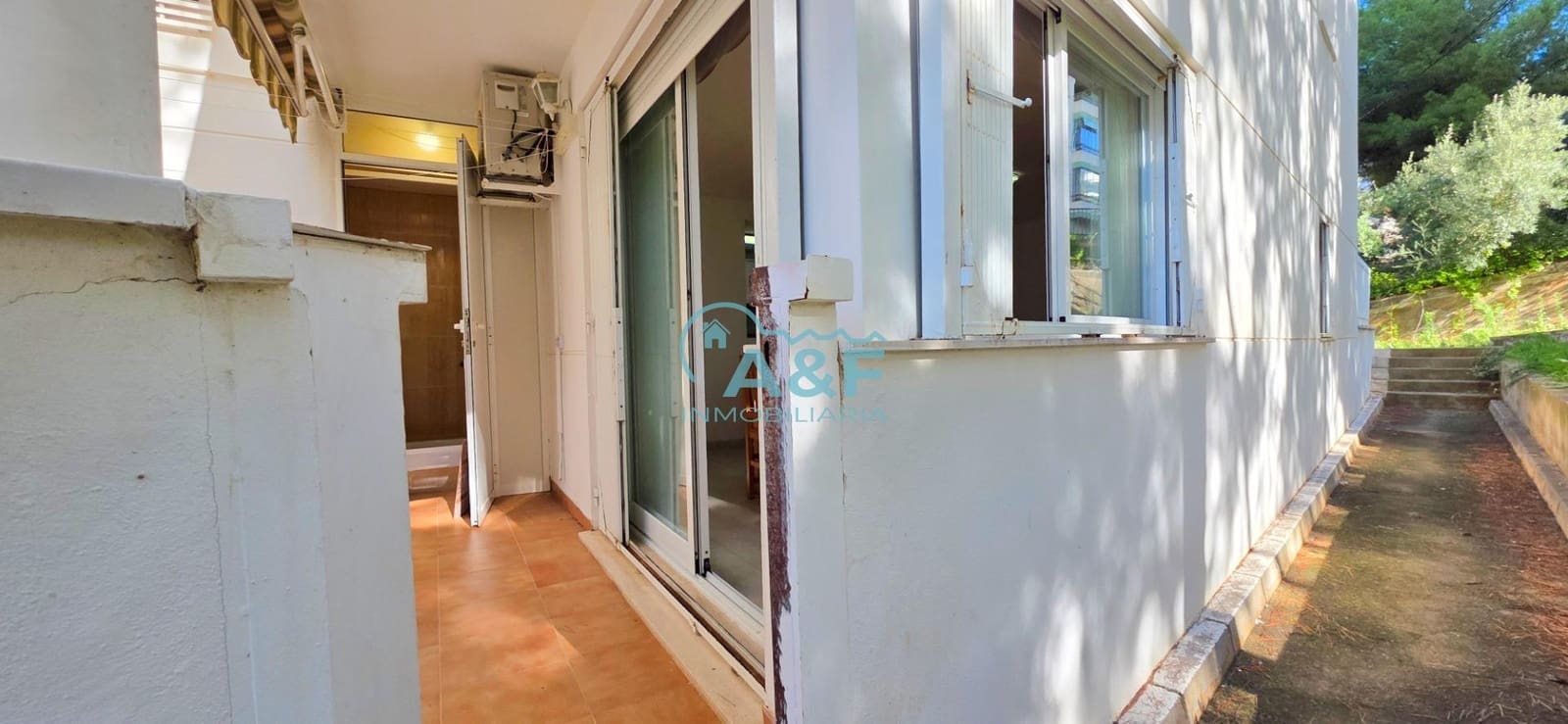 2 bedroom Apartment for rent in Oropesa  with garage - € 750 (Ref: 9388148)