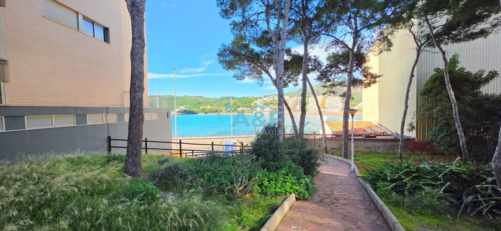 2 bedroom Apartment for rent in Oropesa  with garage - € 750 (Ref: 9388148)