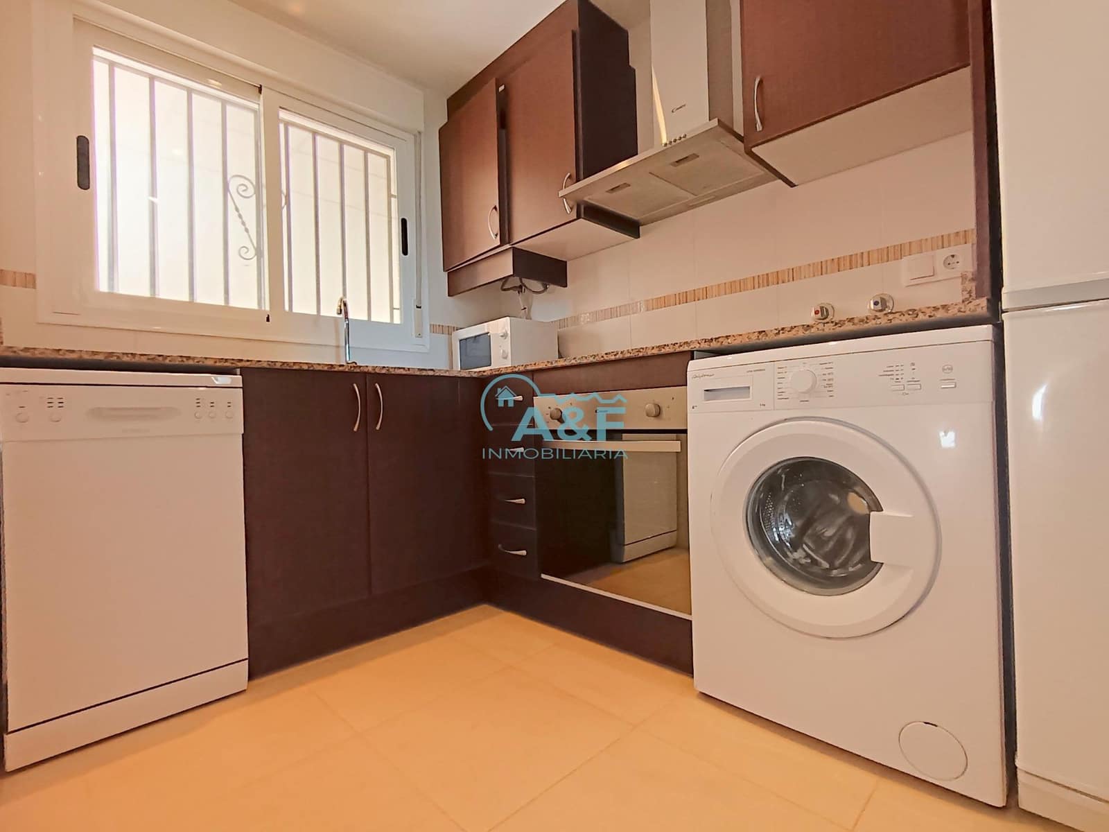 2 chambre Appartement à vendre à Oropesa  avec piscine garage - 200 000 € (Ref: 9388149)