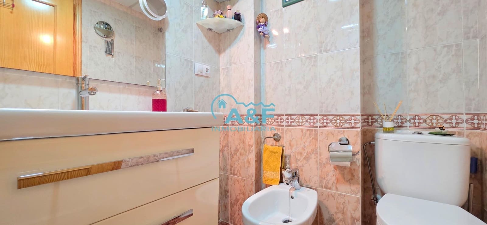 2 sovrum Lägenhet till salu i Oropesa  med pool - 150 000 € (Ref: 9388150)