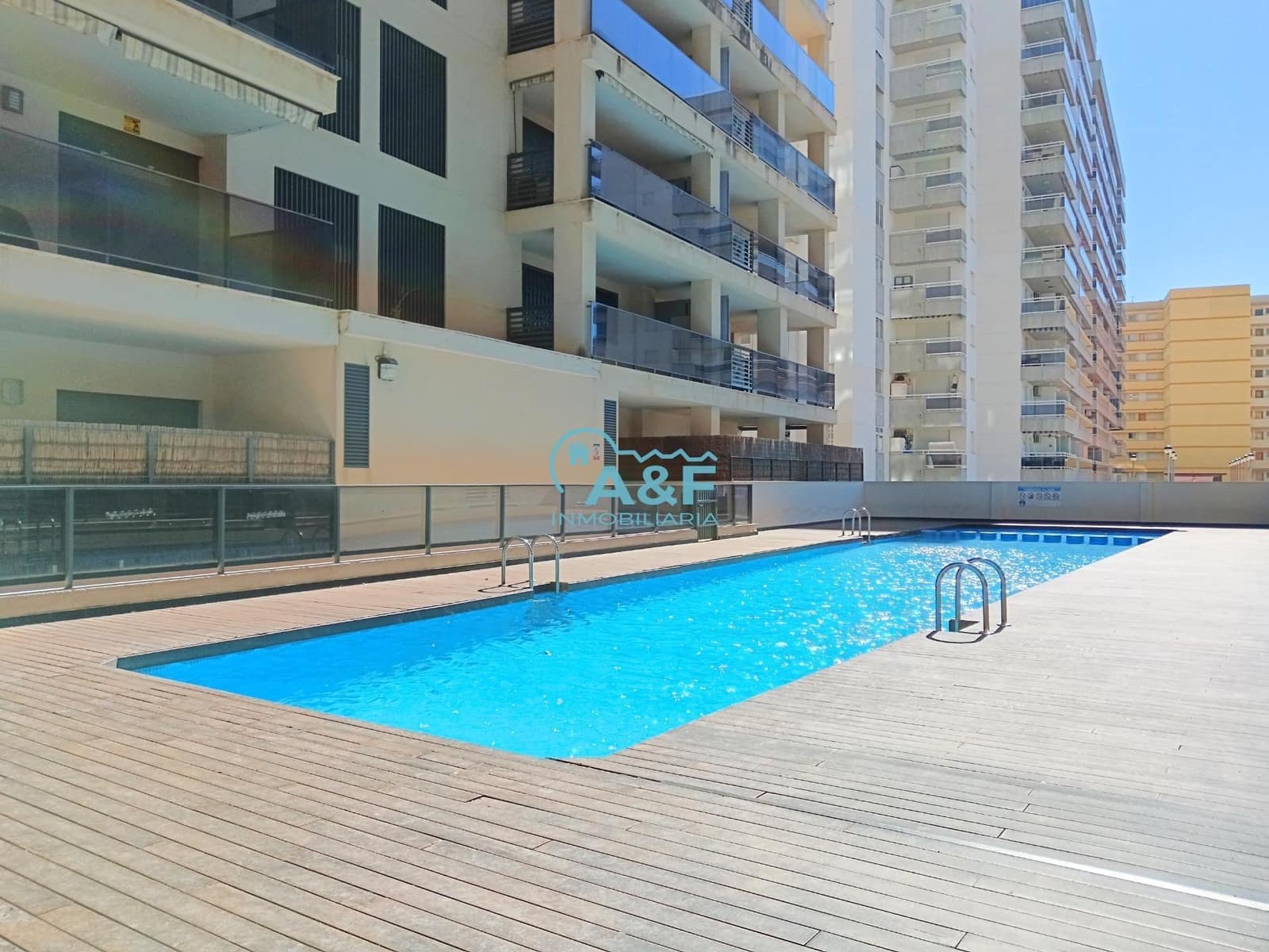 1 sypialnia Apartament na sprzedaż w Oropesa  z basenem garażem - 145 000 € (Ref: 9388151)