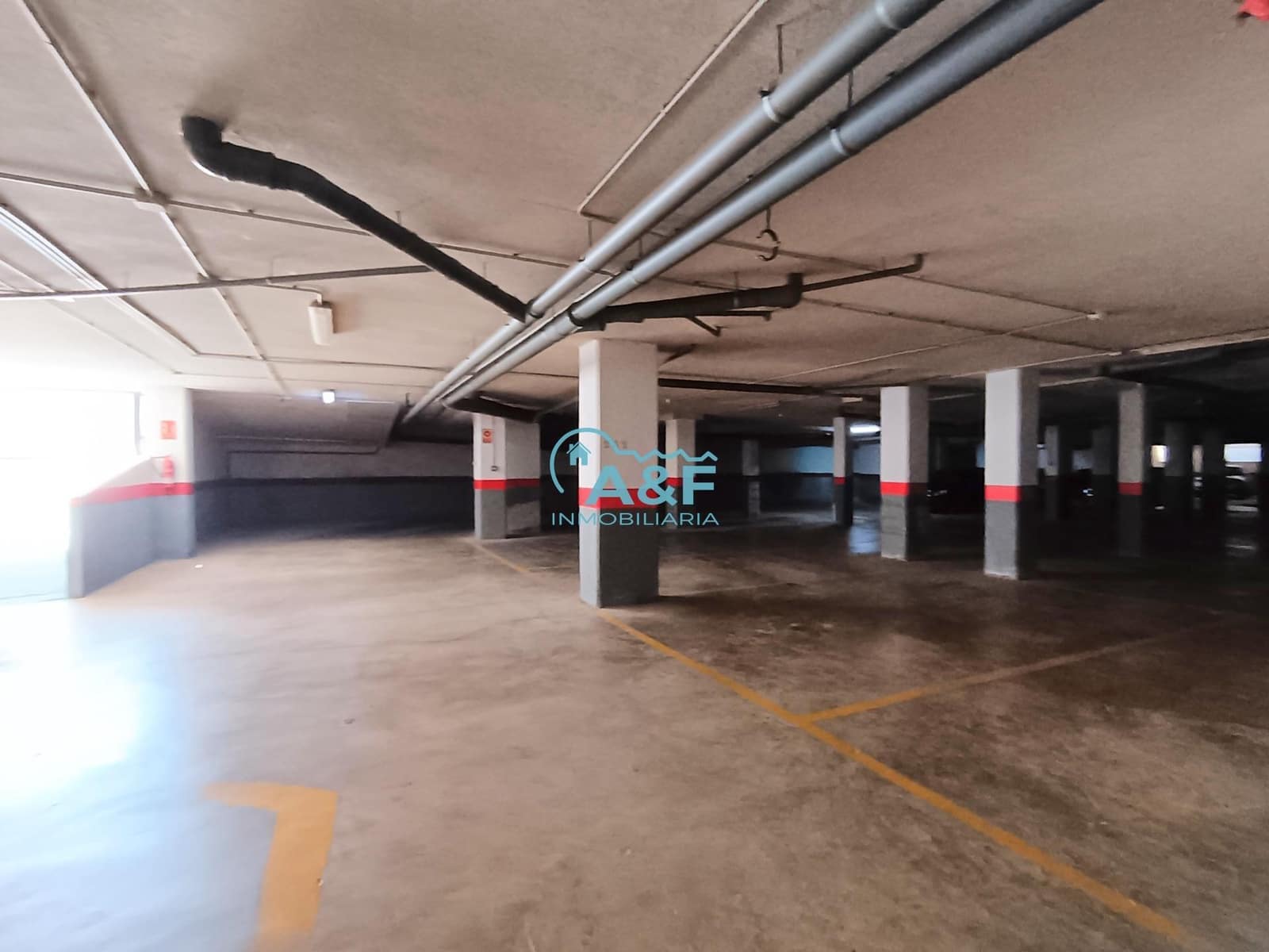 1 sypialnia Apartament na sprzedaż w Oropesa  z basenem garażem - 145 000 € (Ref: 9388151)