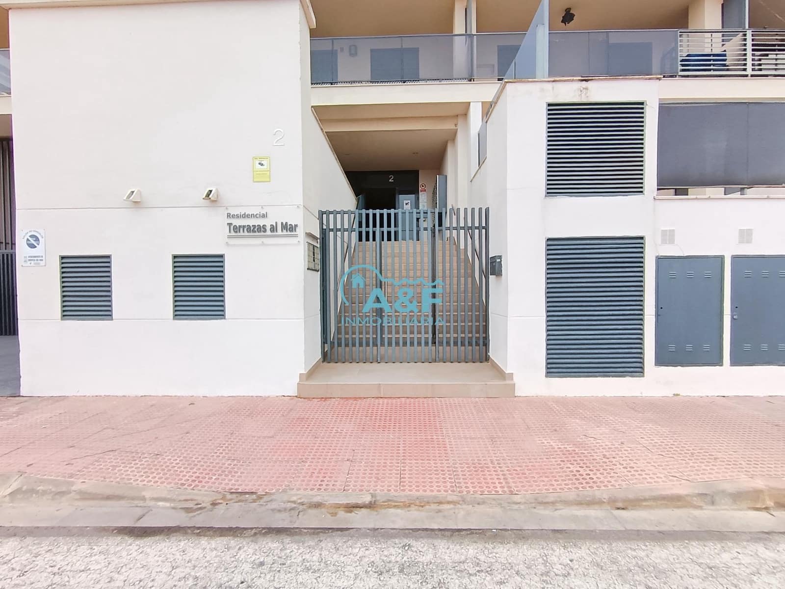 1 sypialnia Apartament na sprzedaż w Oropesa  z basenem garażem - 145 000 € (Ref: 9388151)