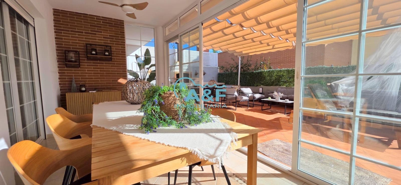 5 slaapkamer Villa te koop in Benicassim met zwembad garage - € 739.000 (Ref: 9388154)