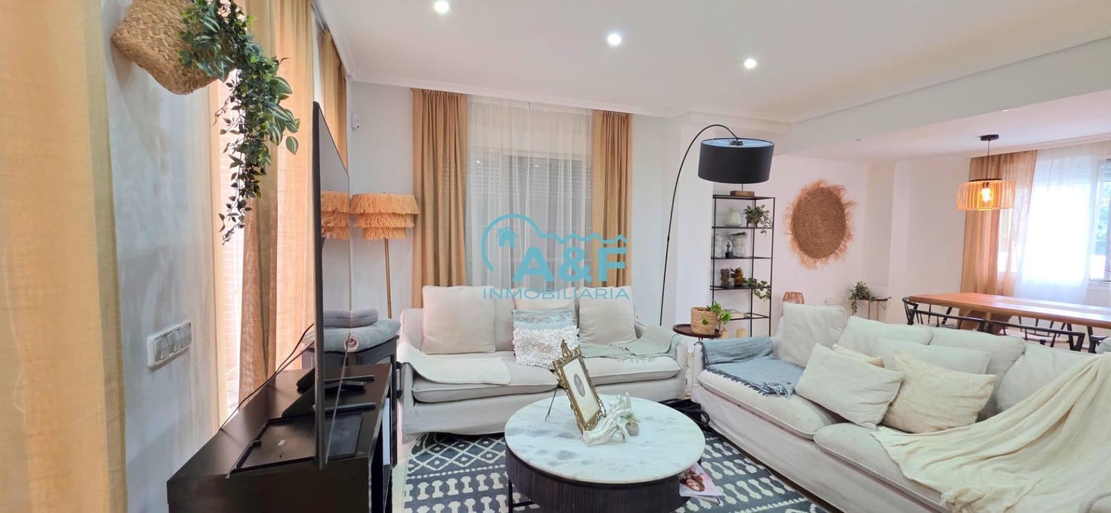 5 slaapkamer Villa te koop in Benicassim met zwembad garage - € 739.000 (Ref: 9388154)