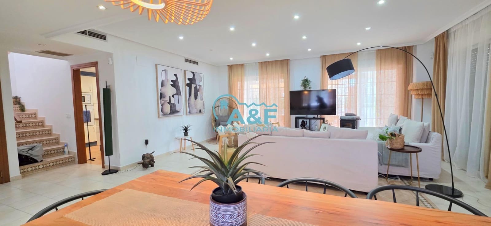 5 slaapkamer Villa te koop in Benicassim met zwembad garage - € 739.000 (Ref: 9388154)