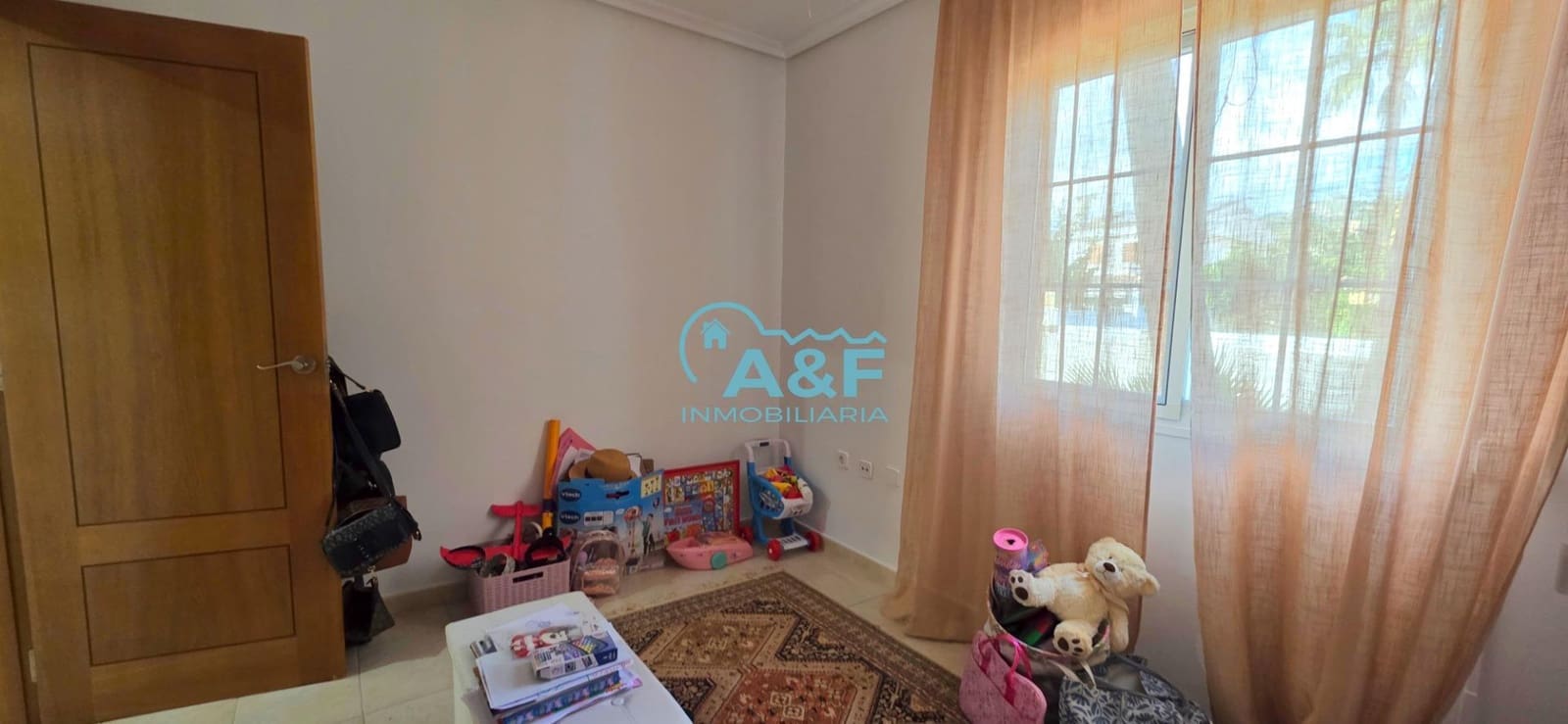 5 slaapkamer Villa te koop in Benicassim met zwembad garage - € 739.000 (Ref: 9388154)