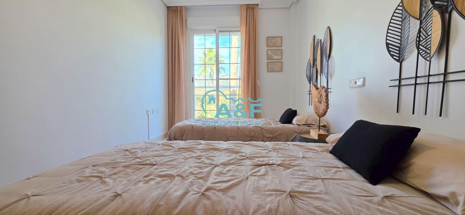 5 slaapkamer Villa te koop in Benicassim met zwembad garage - € 739.000 (Ref: 9388154)