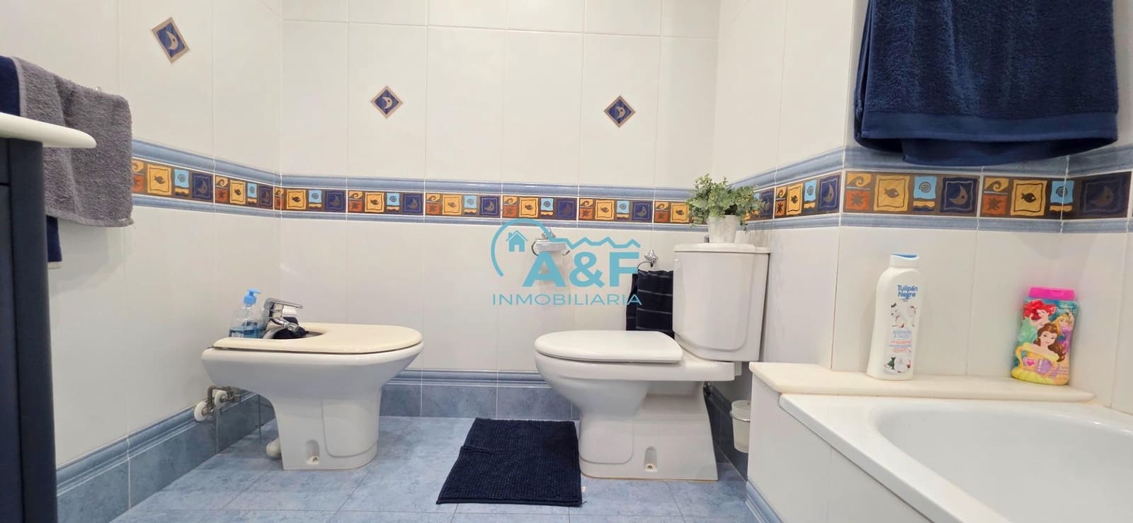 5 slaapkamer Villa te koop in Benicassim met zwembad garage - € 739.000 (Ref: 9388154)