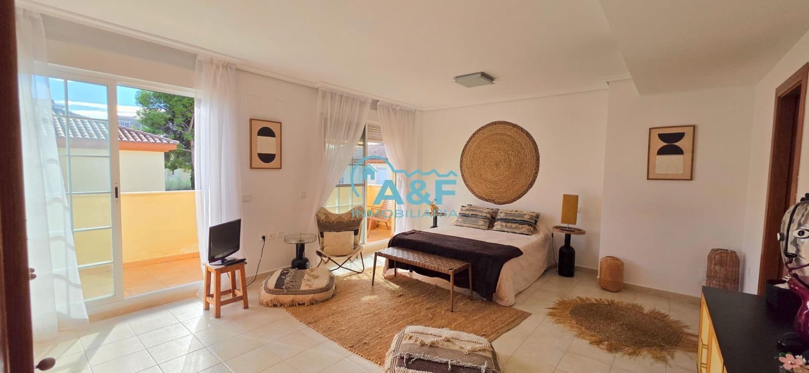 5 slaapkamer Villa te koop in Benicassim met zwembad garage - € 739.000 (Ref: 9388154)