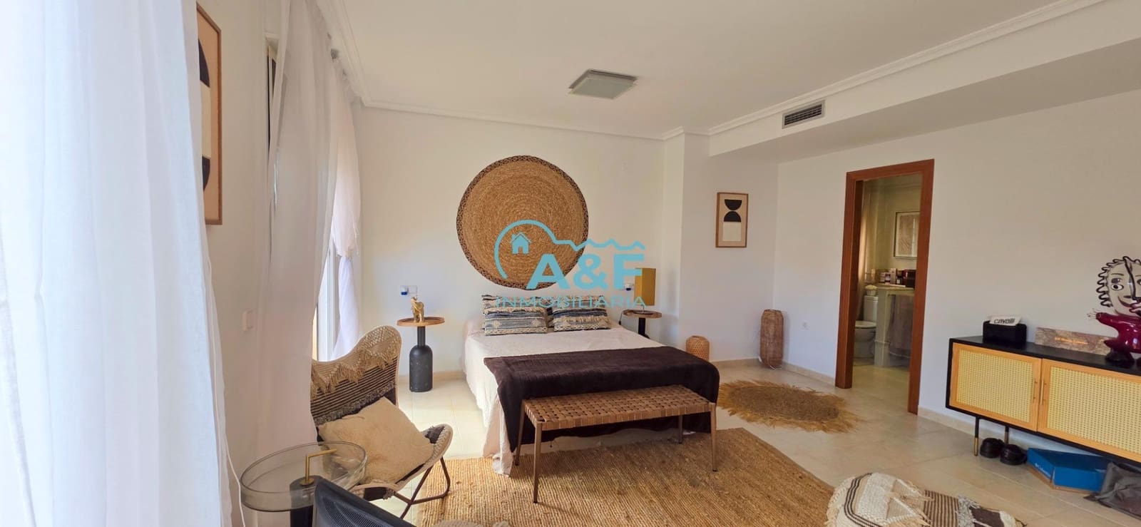 5 slaapkamer Villa te koop in Benicassim met zwembad garage - € 739.000 (Ref: 9388154)