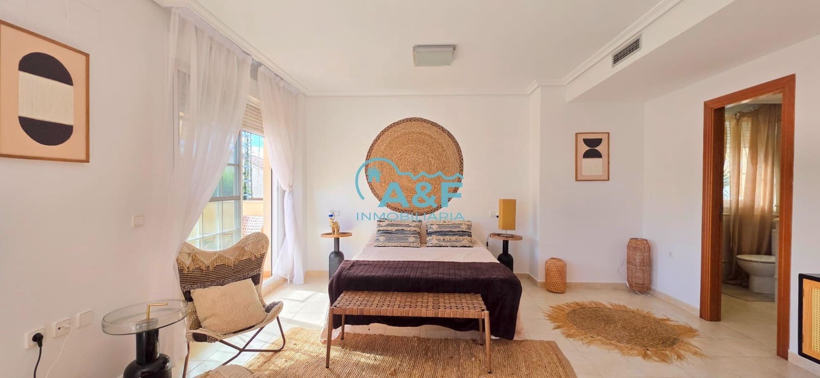 5 slaapkamer Villa te koop in Benicassim met zwembad garage - € 739.000 (Ref: 9388154)