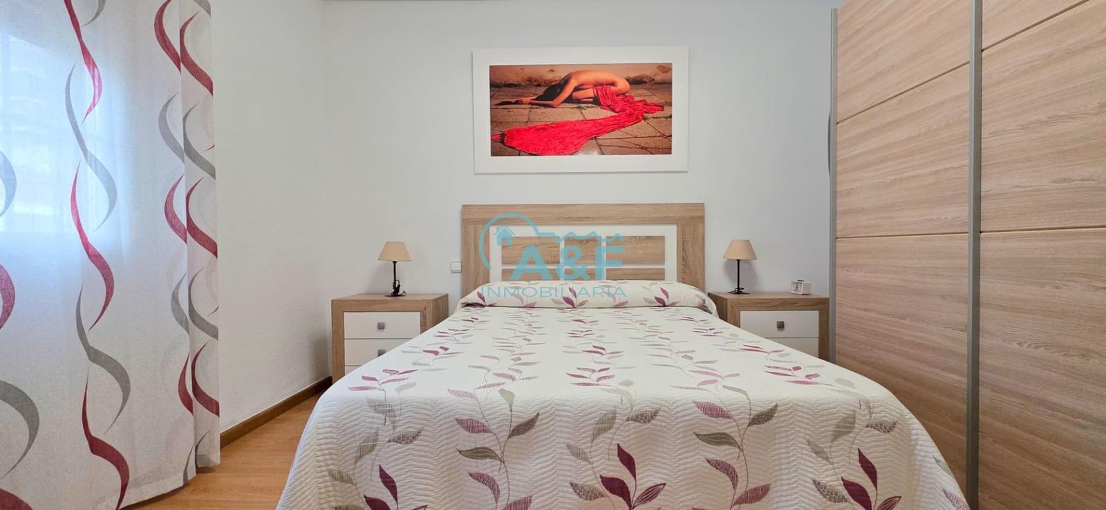 Chalet de 3 habitaciones en Oropesa  en venta con garaje - 170.000 € (Ref: 9388155)