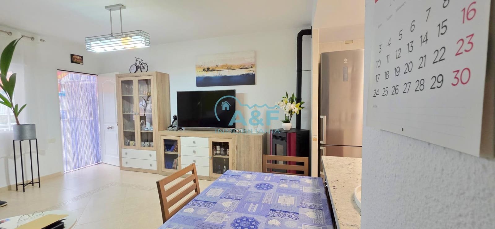 Chalet de 3 habitaciones en Oropesa  en venta con garaje - 170.000 € (Ref: 9388155)