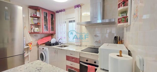 3 soveværelse Villa til salg i Oropesa  med garage - € 170.000 (Ref: 9388155)