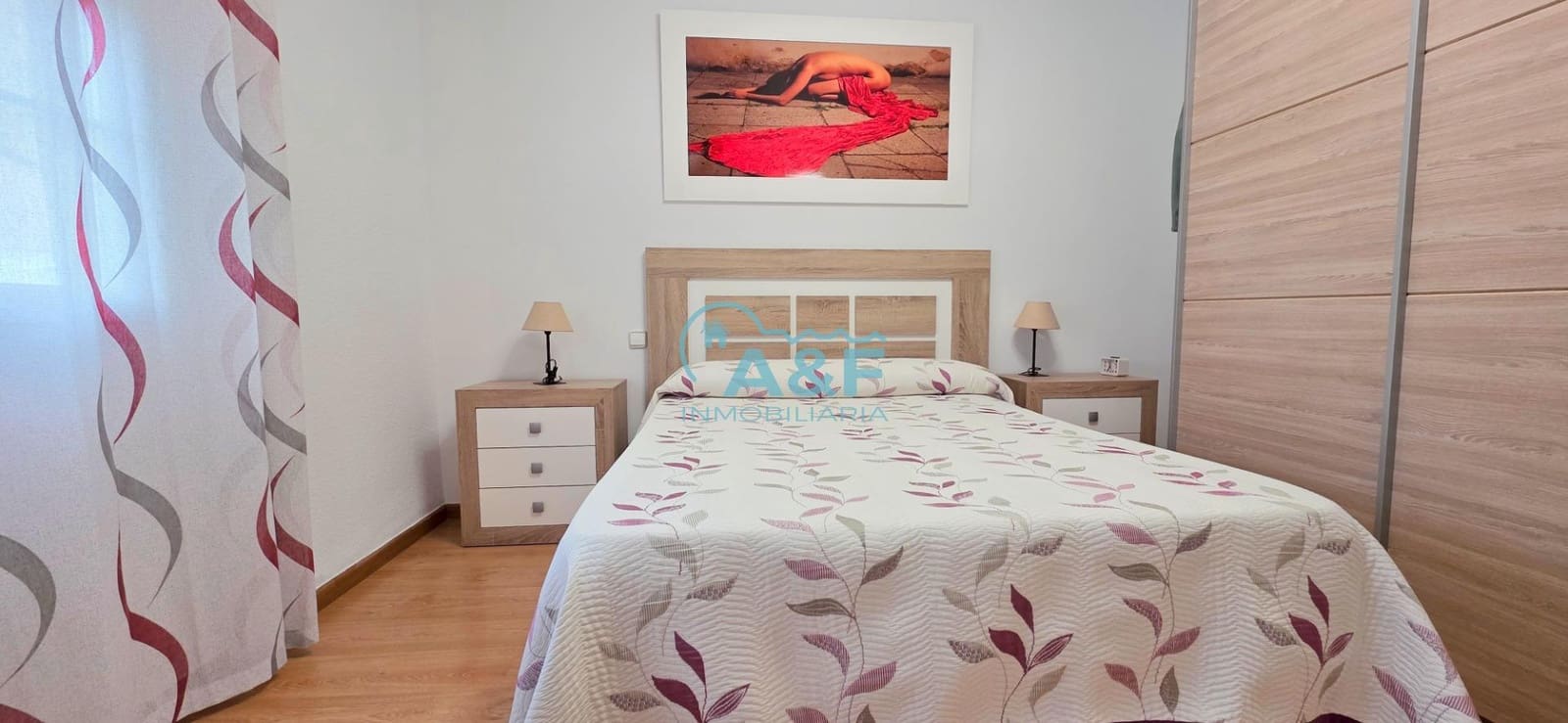 Chalet de 3 habitaciones en Oropesa  en venta con garaje - 170.000 € (Ref: 9388155)