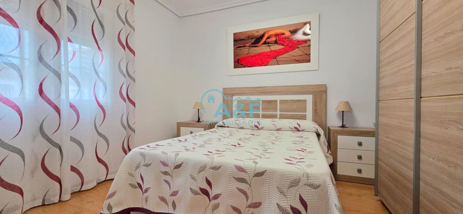 Chalet de 3 habitaciones en Oropesa  en venta con garaje - 170.000 € (Ref: 9388155)