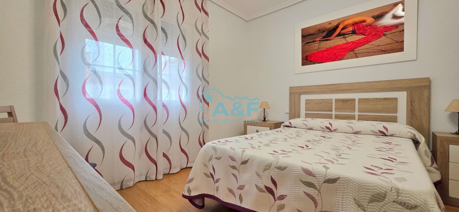 Chalet de 3 habitaciones en Oropesa  en venta con garaje - 170.000 € (Ref: 9388155)