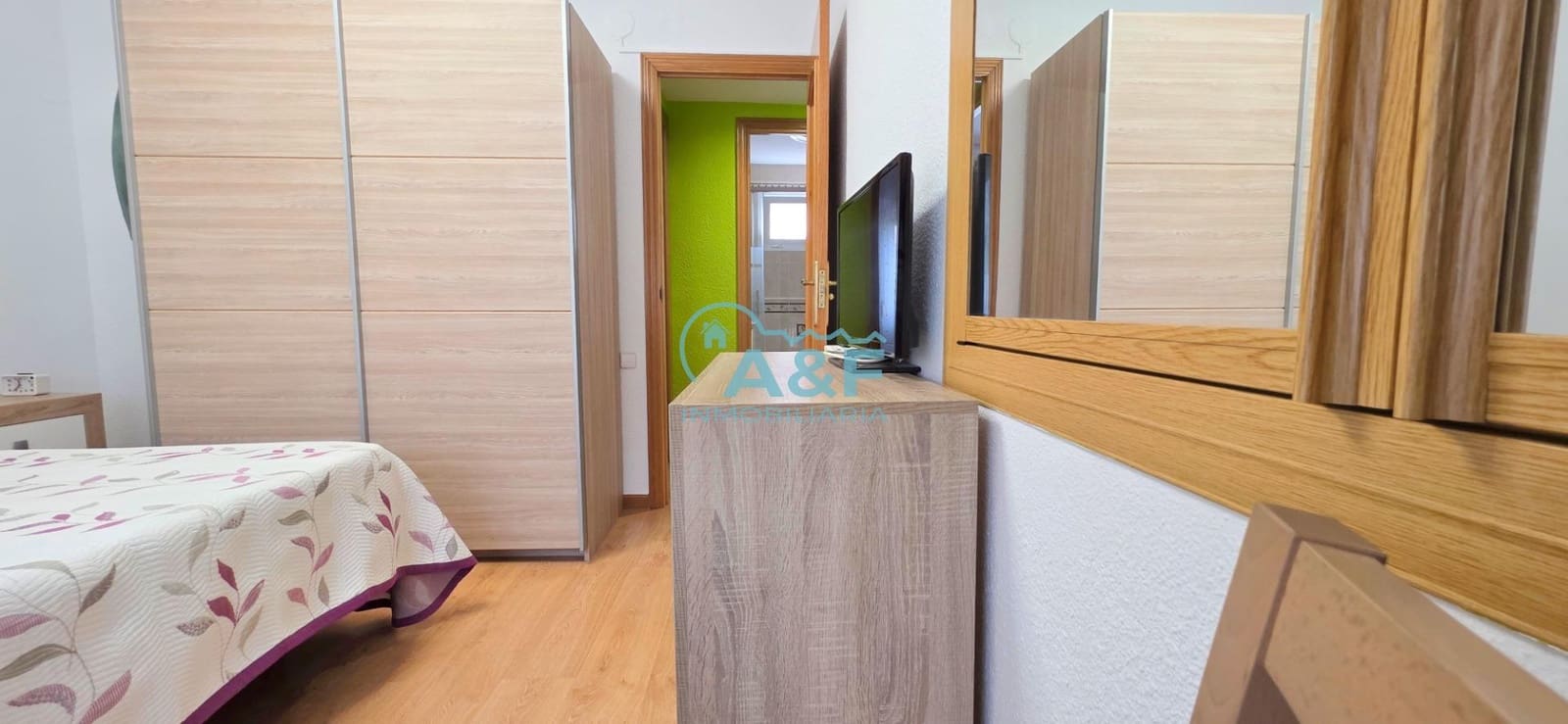 Chalet de 3 habitaciones en Oropesa  en venta con garaje - 170.000 € (Ref: 9388155)