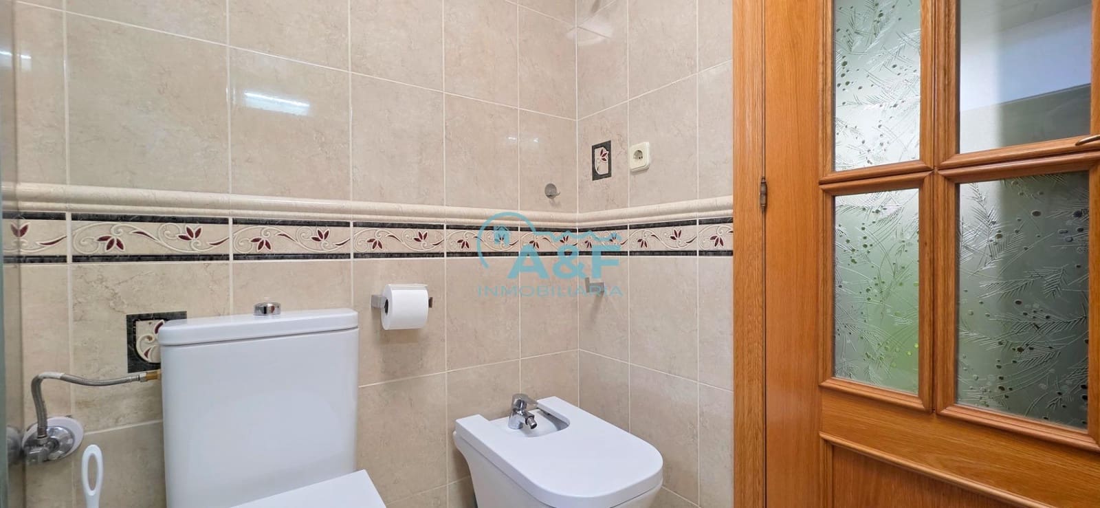 Chalet de 3 habitaciones en Oropesa  en venta con garaje - 170.000 € (Ref: 9388155)