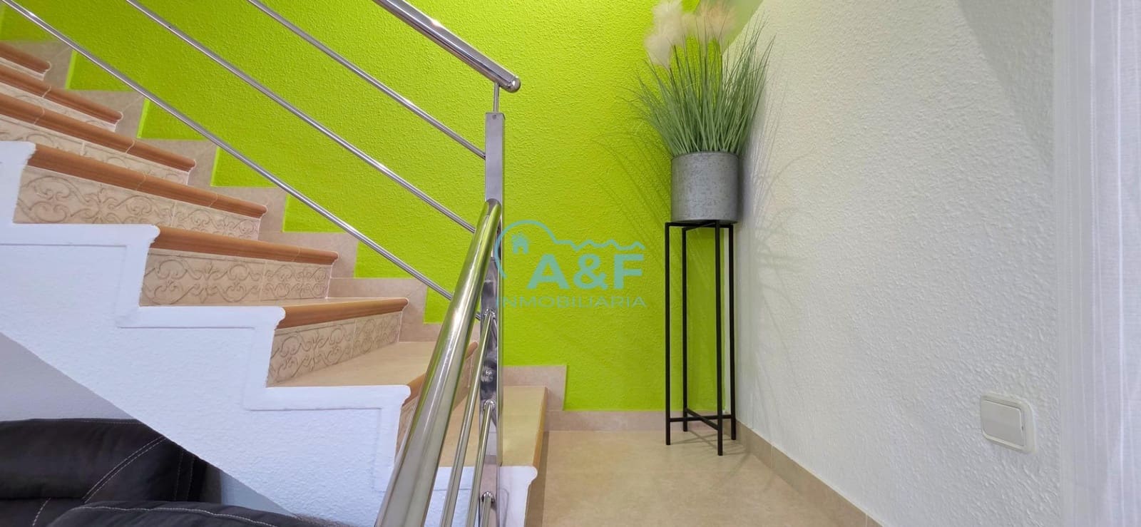 Chalet de 3 habitaciones en Oropesa  en venta con garaje - 170.000 € (Ref: 9388155)