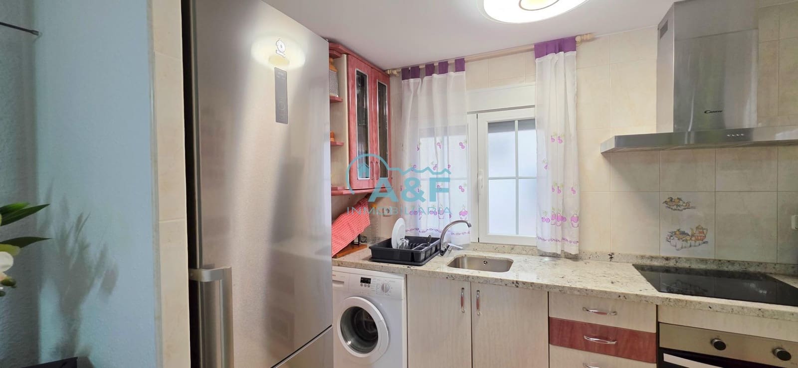 Chalet de 3 habitaciones en Oropesa  en venta con garaje - 170.000 € (Ref: 9388155)