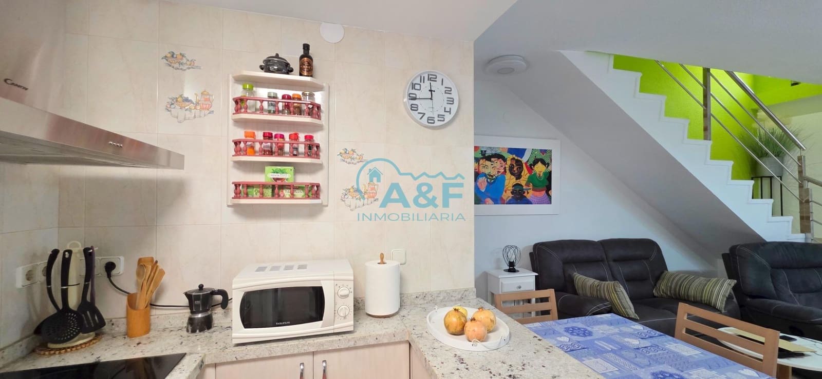 Chalet de 3 habitaciones en Oropesa  en venta con garaje - 170.000 € (Ref: 9388155)