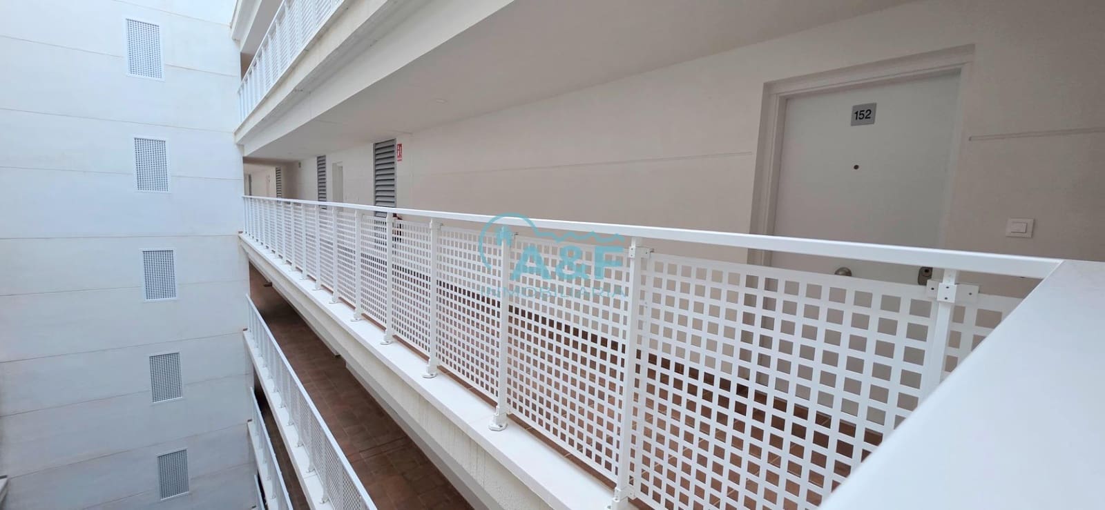 2 soveværelse Lejlighed til salg i Cabanes med swimmingpool garage - € 199.900 (Ref: 9388156)