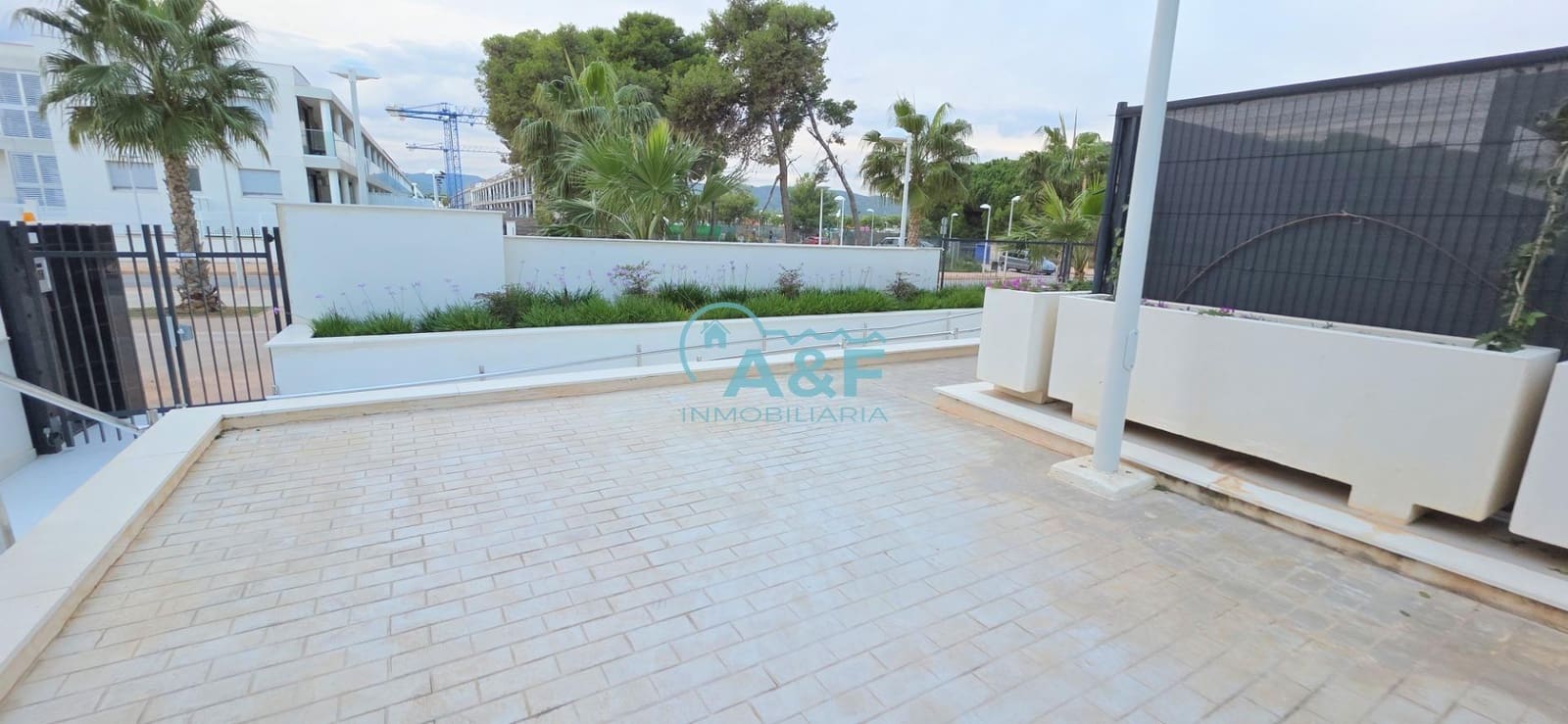 2 soveværelse Lejlighed til salg i Cabanes med swimmingpool garage - € 199.900 (Ref: 9388156)