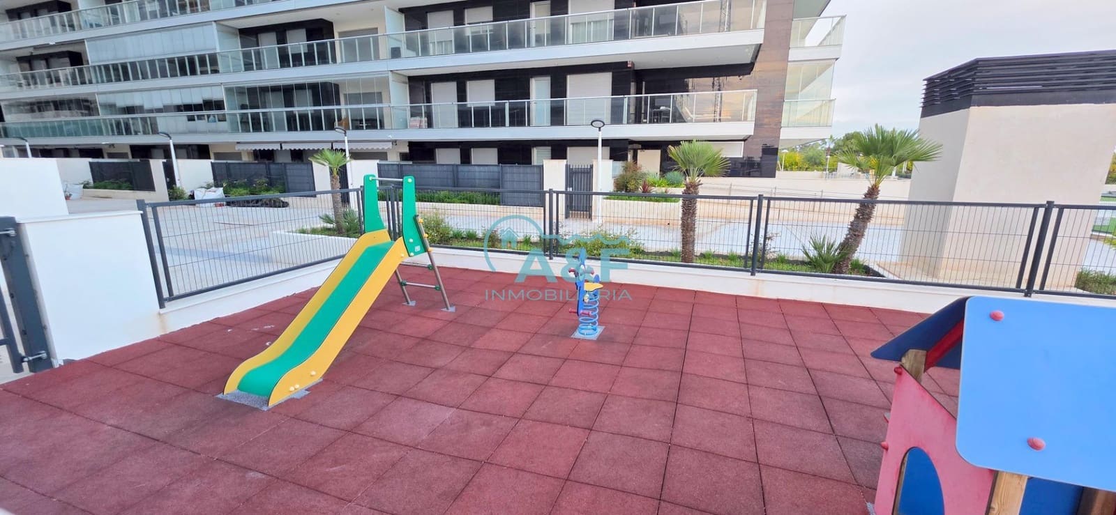 2 soveværelse Lejlighed til salg i Cabanes med swimmingpool garage - € 199.900 (Ref: 9388156)