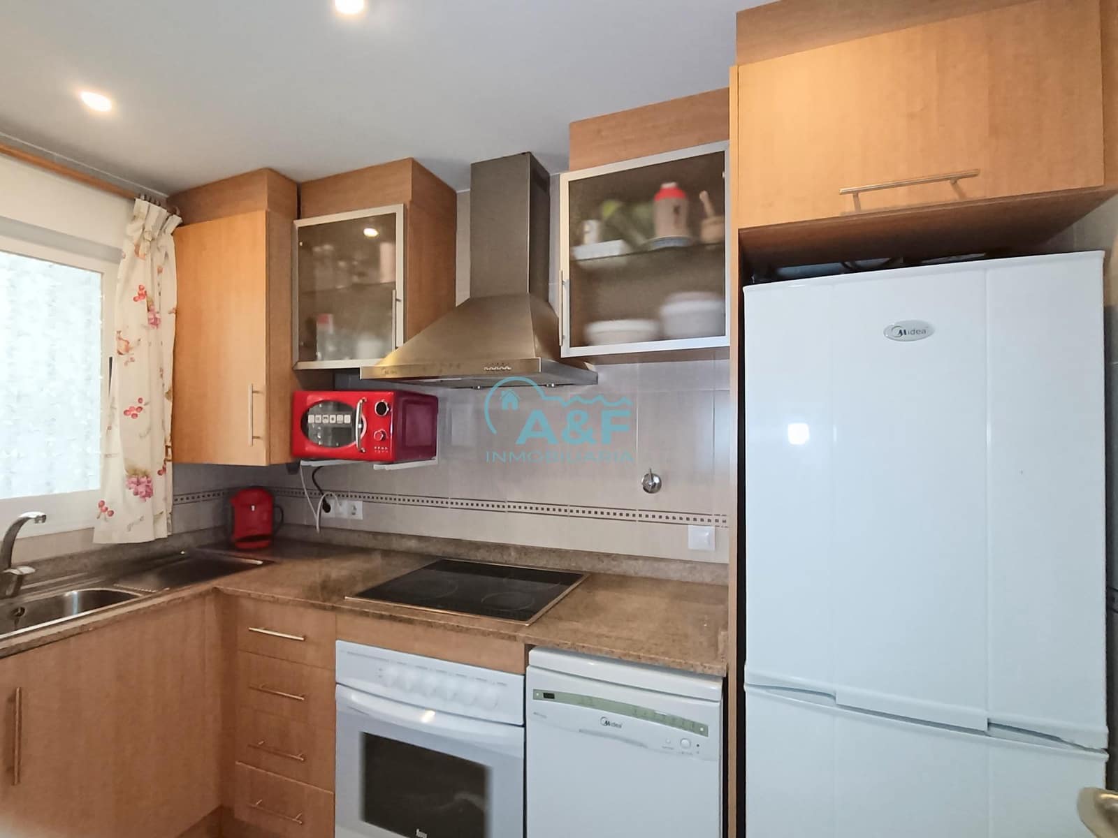 2 makuuhuone Huoneisto myytävänä paikassa Oropesa  mukana uima-altaan 
autotalli - 125 000 € (Ref: 9388158)