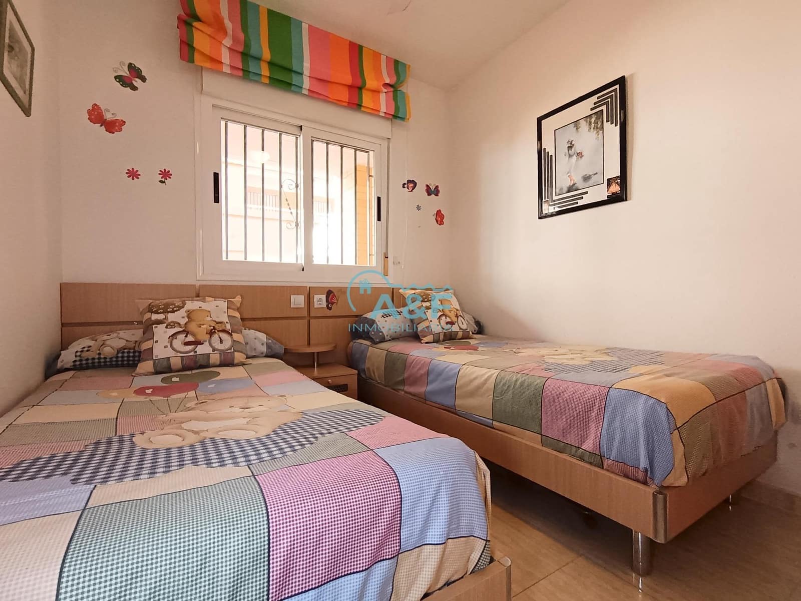 2 makuuhuone Huoneisto myytävänä paikassa Oropesa  mukana uima-altaan 
autotalli - 125 000 € (Ref: 9388158)