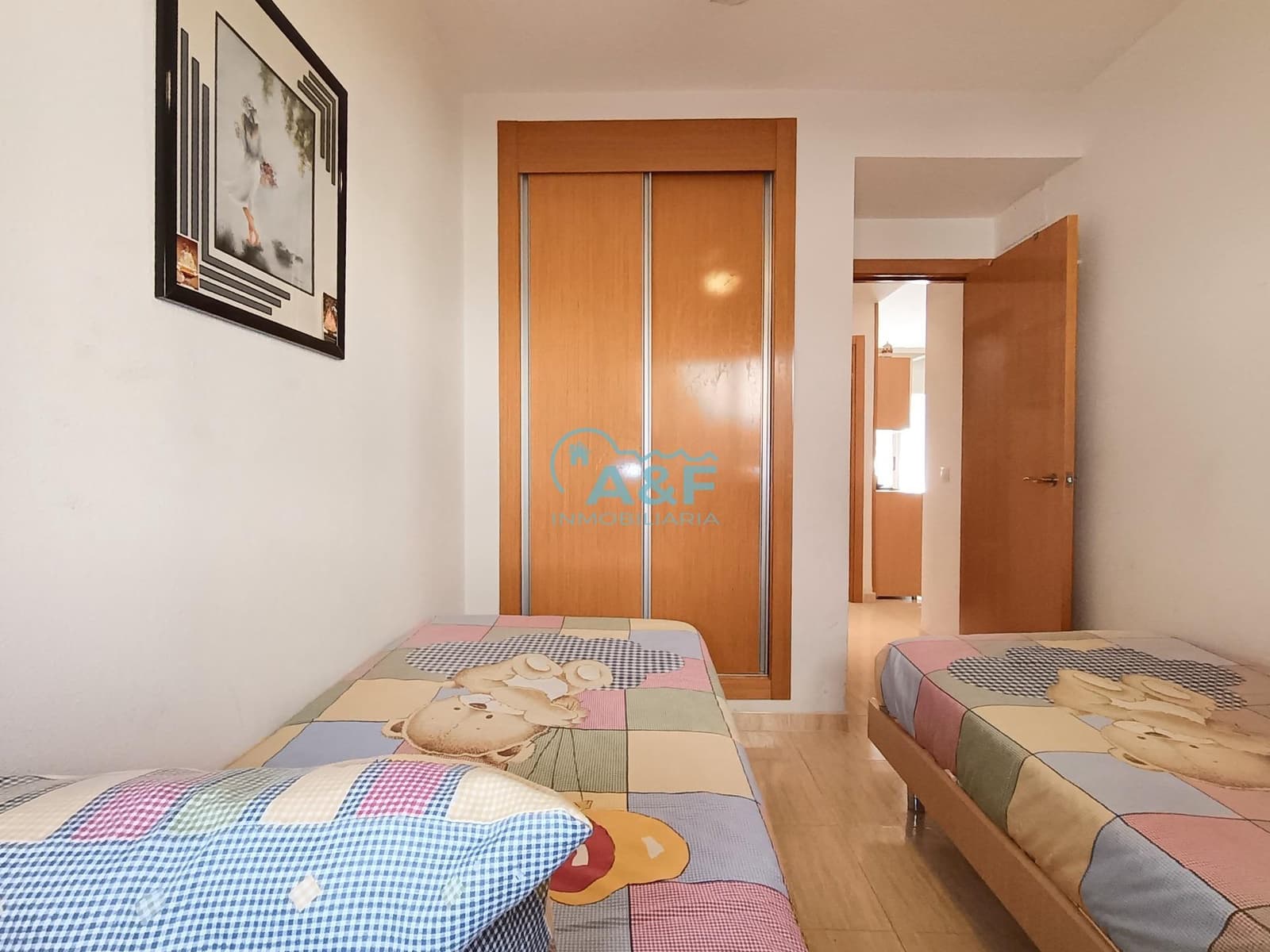 2 makuuhuone Huoneisto myytävänä paikassa Oropesa  mukana uima-altaan 
autotalli - 125 000 € (Ref: 9388158)