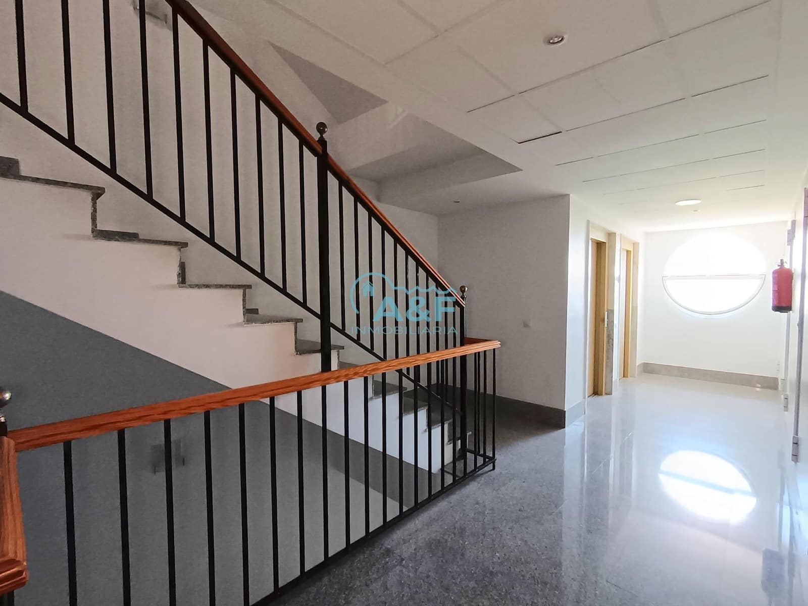 2 makuuhuone Huoneisto myytävänä paikassa Oropesa  mukana uima-altaan 
autotalli - 125 000 € (Ref: 9388158)