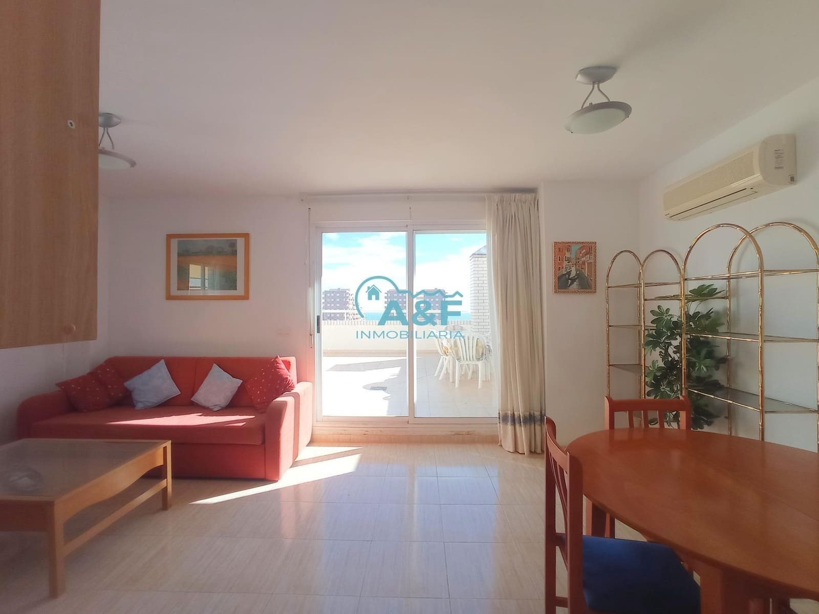 2 sypialnia Penthouse na sprzedaż w Oropesa  z basenem garażem - 159 000 € (Ref: 9388160)