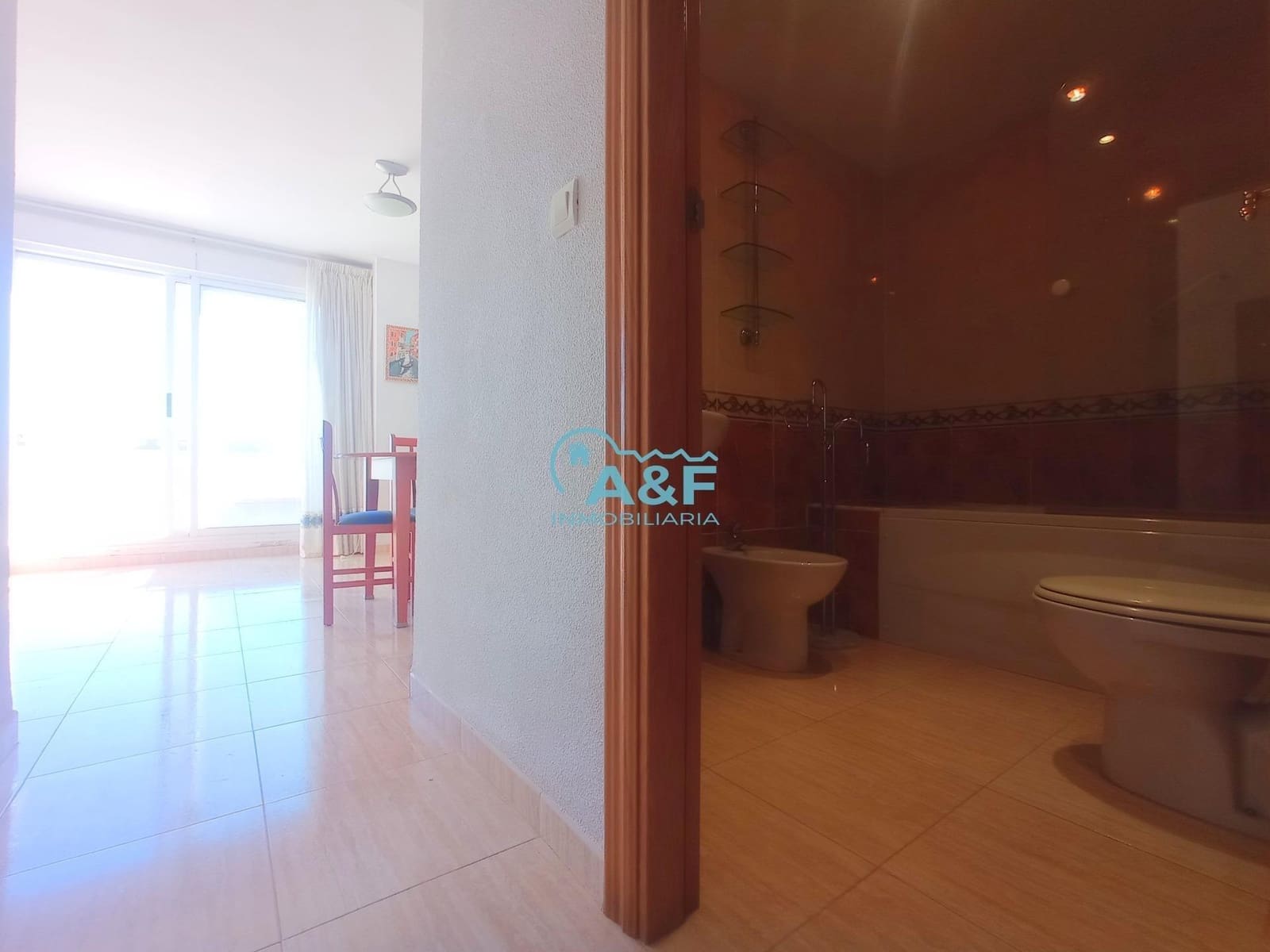 2 sypialnia Penthouse na sprzedaż w Oropesa  z basenem garażem - 159 000 € (Ref: 9388160)