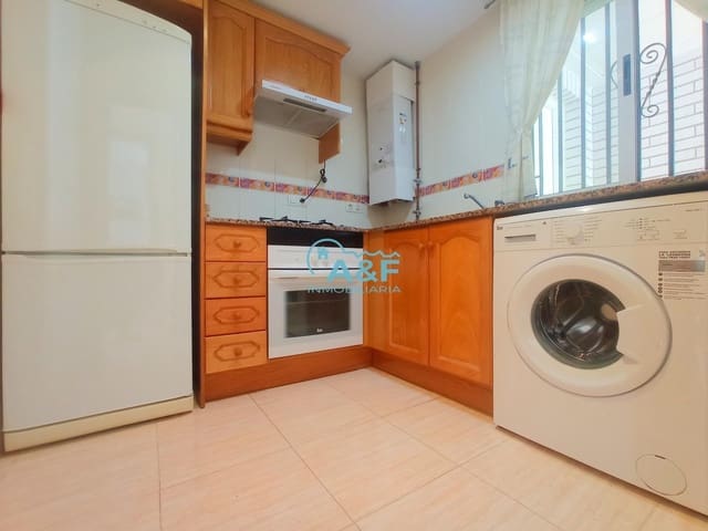 2 sovrum Takvåning till salu i Oropesa  med pool garage - 159 000 € (Ref: 9388160)