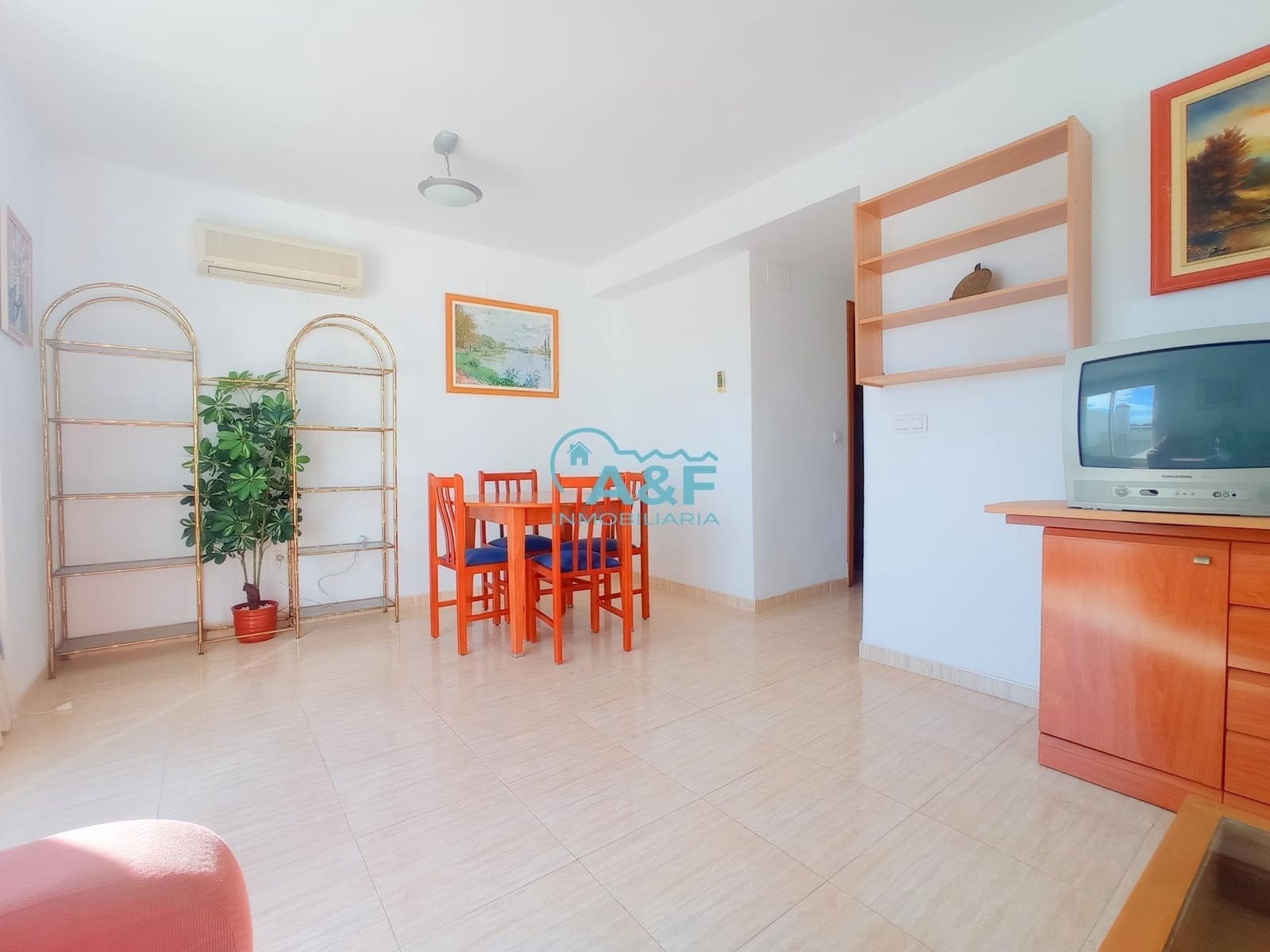 2 bedroom Penthouse for sale in Oropesa  with pool garage - € 159,000 (Ref: 9388160)