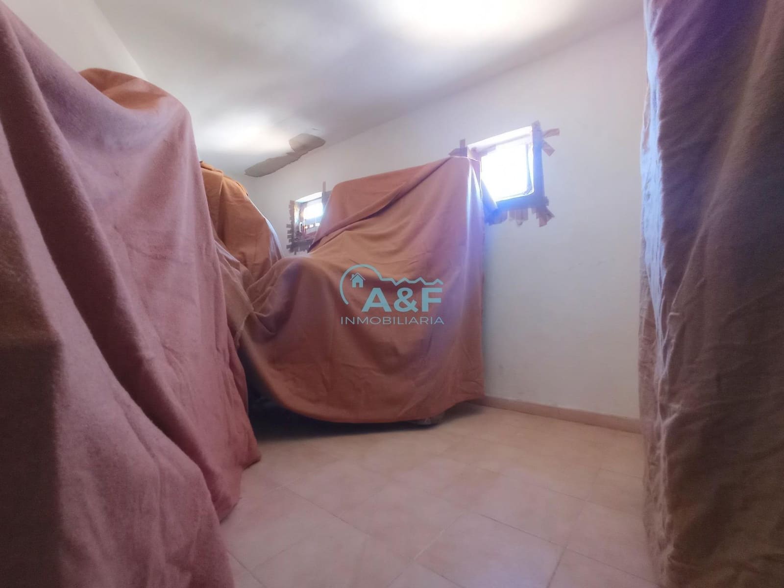 2 bedroom Penthouse for sale in Oropesa  with pool garage - € 159,000 (Ref: 9388160)