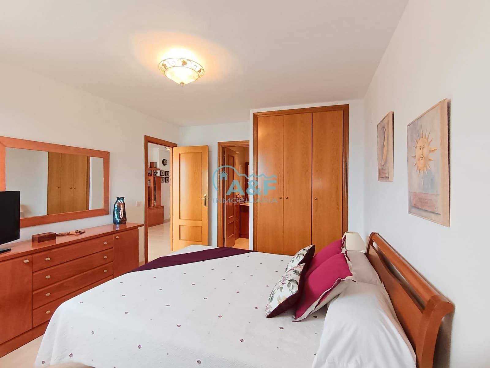 2 makuuhuone Huoneisto myytävänä paikassa Oropesa  mukana uima-altaan 
autotalli - 238 500 € (Ref: 9388161)