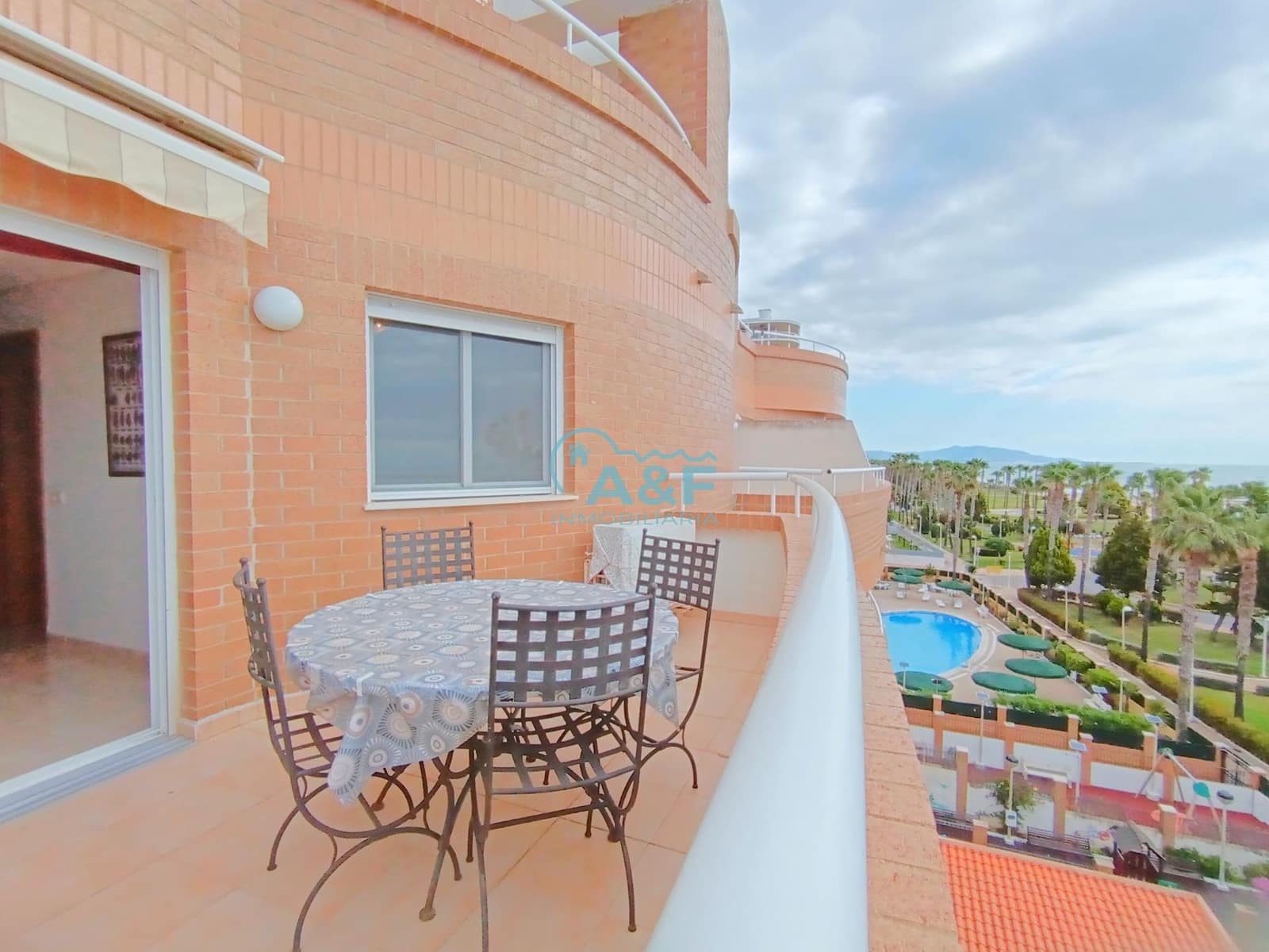 2 makuuhuone Huoneisto myytävänä paikassa Oropesa  mukana uima-altaan 
autotalli - 238 500 € (Ref: 9388161)