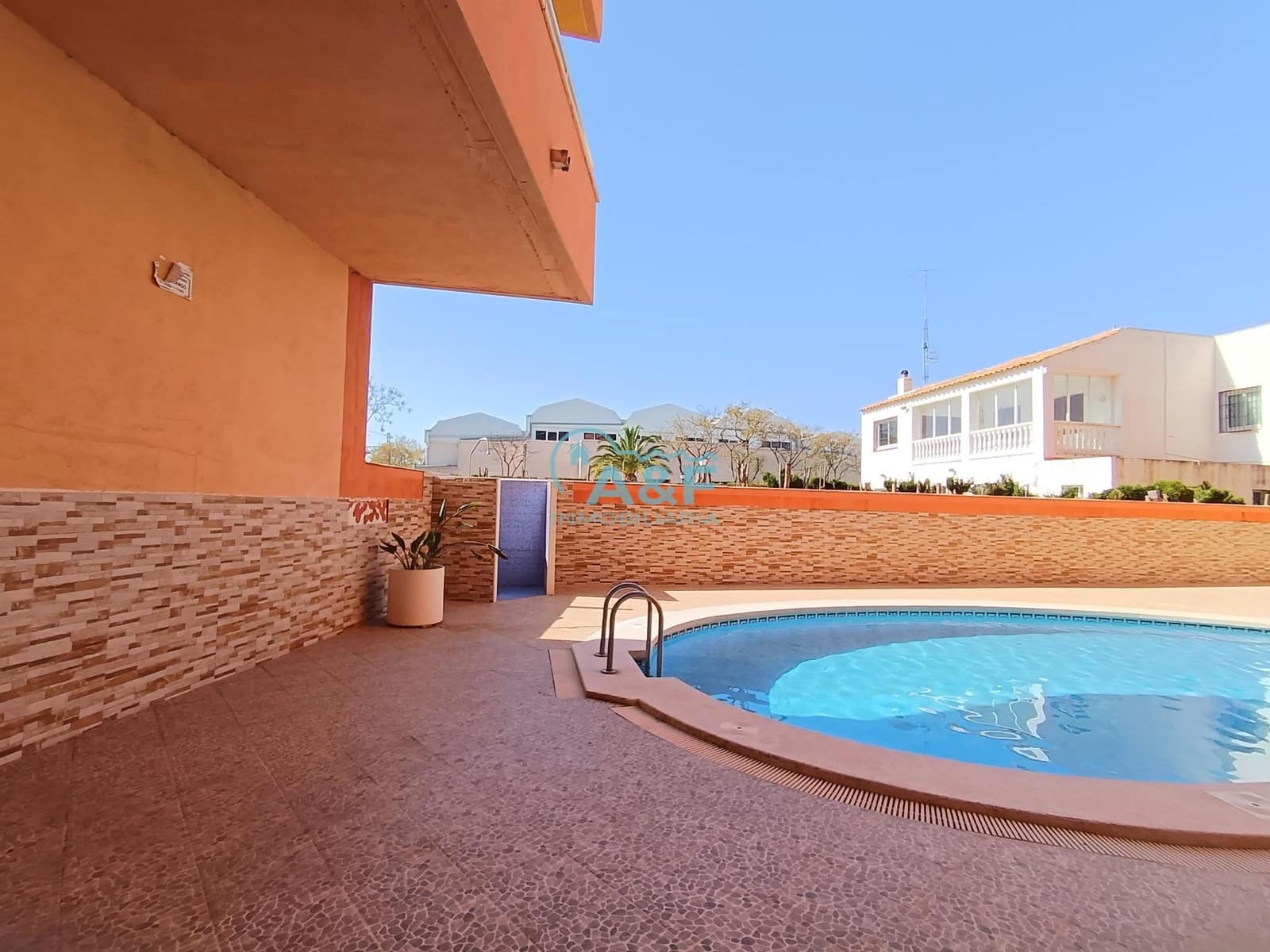 2 sypialnia Apartament na sprzedaż w Oropesa  z basenem - 110 000 € (Ref: 9388162)