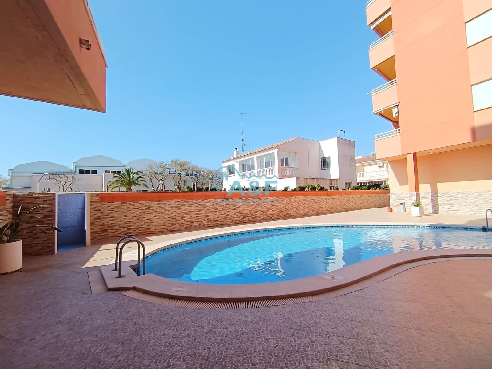 2 sypialnia Apartament na sprzedaż w Oropesa  z basenem - 110 000 € (Ref: 9388162)