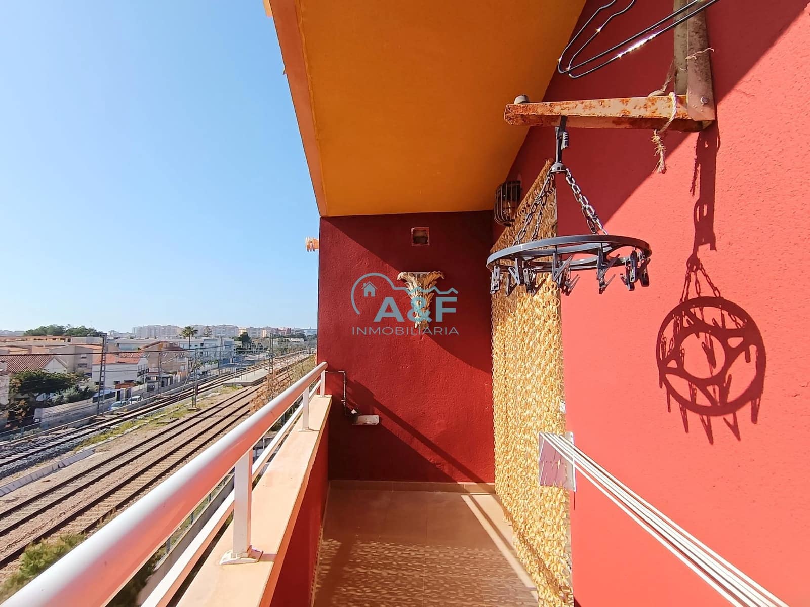 2 sypialnia Apartament na sprzedaż w Oropesa  z basenem - 110 000 € (Ref: 9388162)