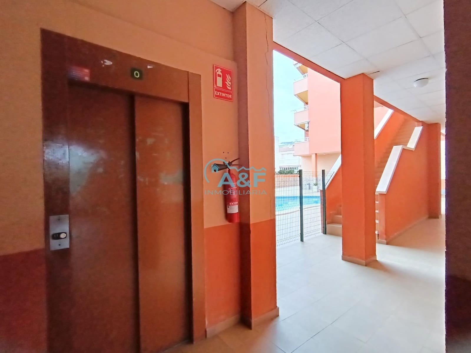 2 sypialnia Apartament na sprzedaż w Oropesa  z basenem - 110 000 € (Ref: 9388162)