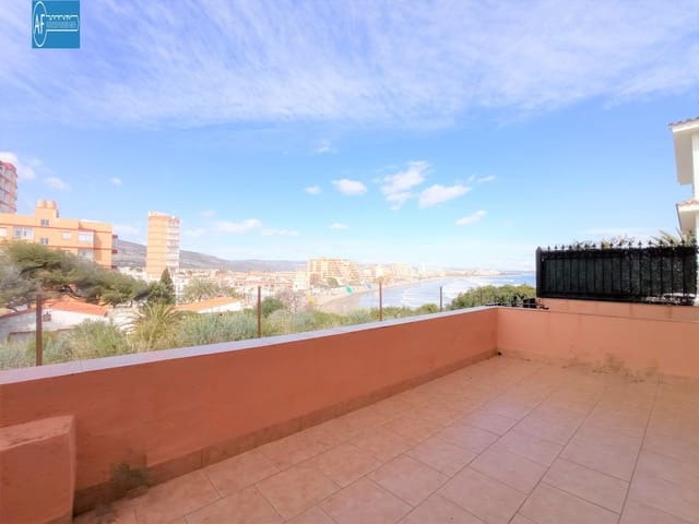 4 soveværelse Villa til salg i Oropesa  med swimmingpool garage - € 590.000 (Ref: 9388163)