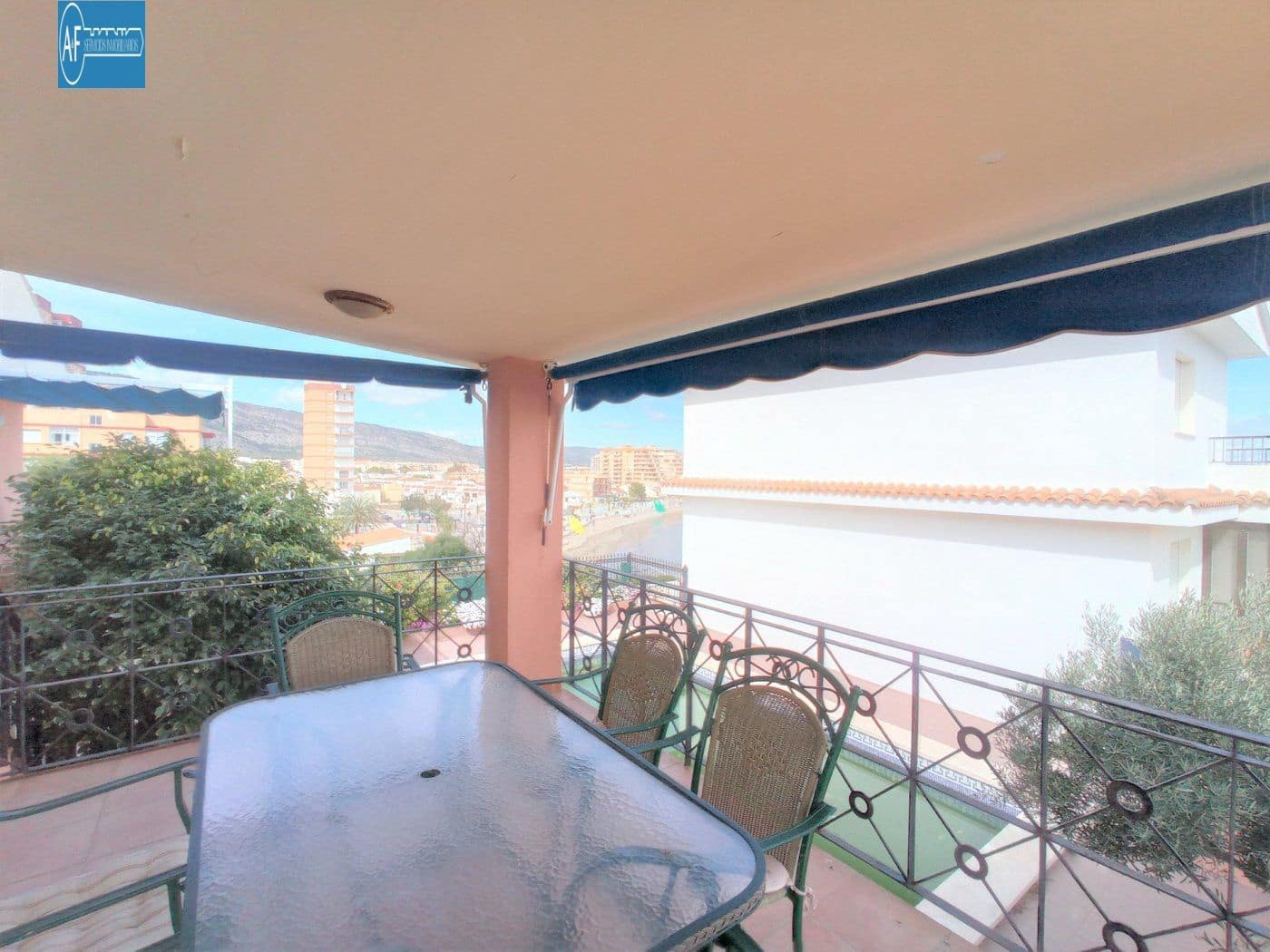 4 soverom Villa til salgs i Oropesa  med svømmebasseng garasje - € 590 000 (Ref: 9388163)